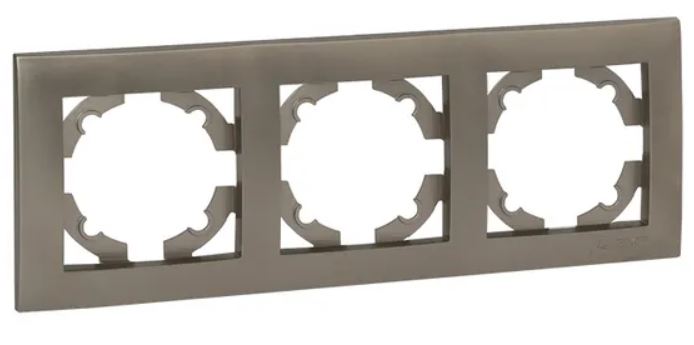 

Рамка тройная EKF EWM-G-303-40 Валенсия кашемир, EWM-G-303-40