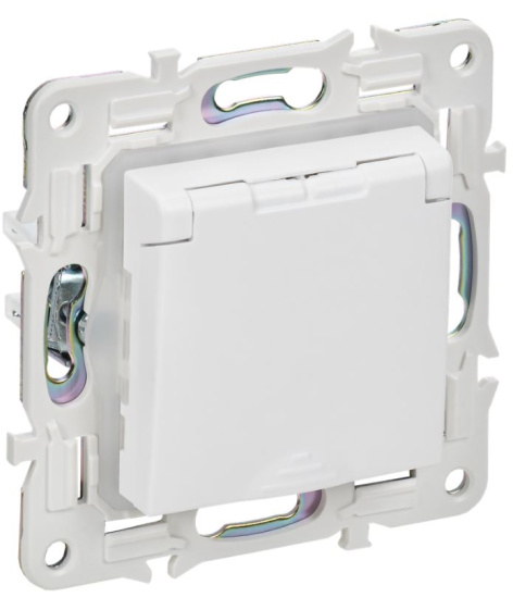 фото Розетка с заземлением  IEK SK-R16-16-44-K01 в Уфе