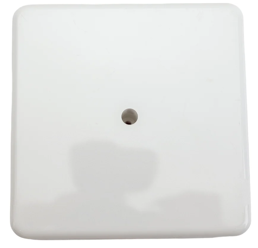 

Коробка распределительная IEK UKO10-100-100-044-K01-E КМ для о/п 100х100х44мм белая, UKO10-100-100-044-K01-E