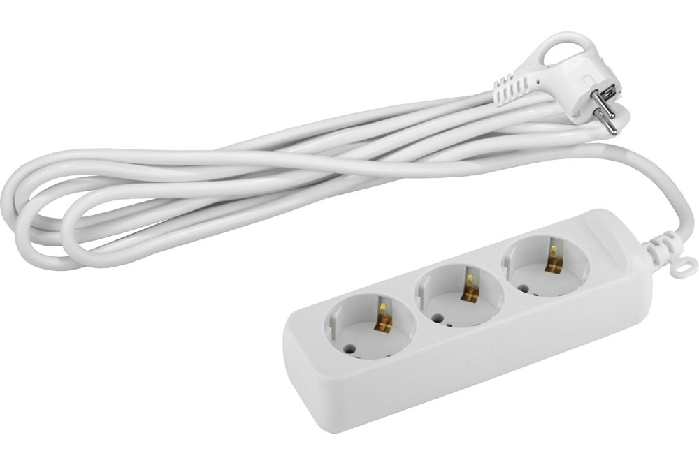 

Удлинитель ЭРА Б0028370 U-3e-3m c заземлением., 3гн, 3м, ПВС, 3х1мм2, 16А, Б0028370