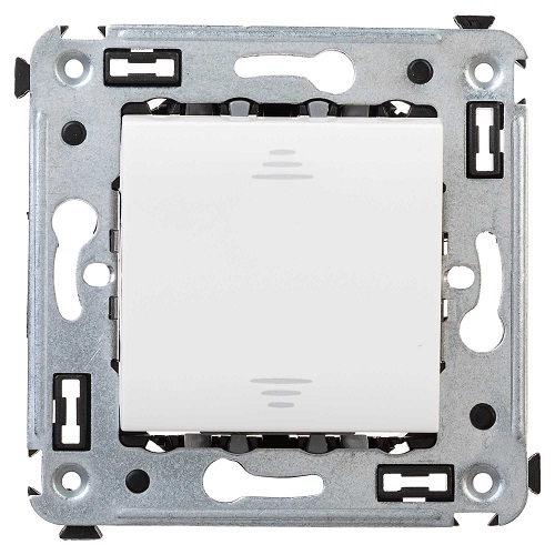 

Переключатель DKC 4400113 в стену, одноклавишный, "Белое облако", "Avanti", 4400113