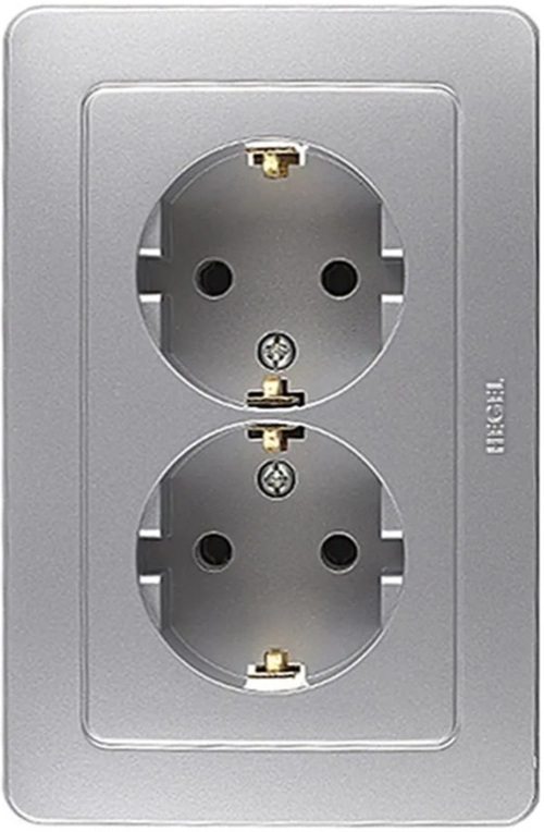 

Розетка с заземлением HEGEL РС16-351-06 2-м Мастер 16А серебро, РС16-351-06