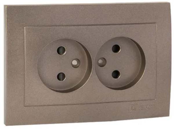 Изображение товара Накладка розетки двойной без заземления EKF серии Валенсия 2 поста