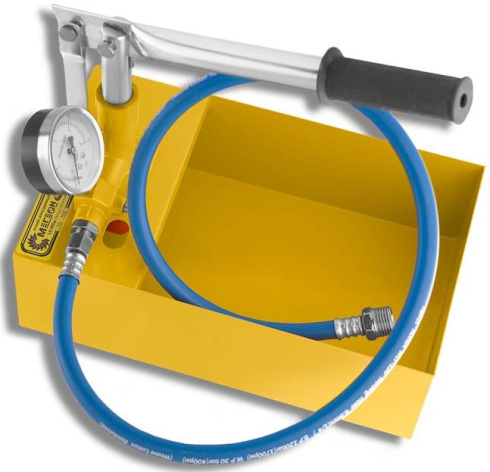 Изображение товара Электрический вакуумный масляный насос МЕГЕОН 98040 компактный и надежный