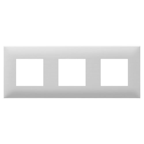

Рамка DKC 4400906 для встраиваемых в стену ЭУИ серии Avanti, "Белое облако", 3 поста (6 модулей), "Avanti", 4400906