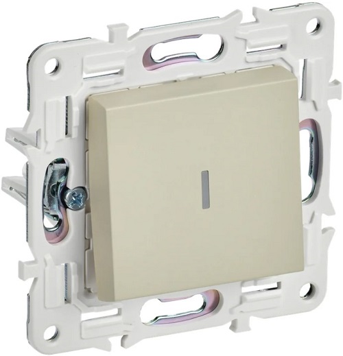 

Выключатель одноклавишный с подсветкой IEK SK-V10-1-10-K10 SKANDY 10А SK-V07B Бежевый, SK-V10-1-10-K10