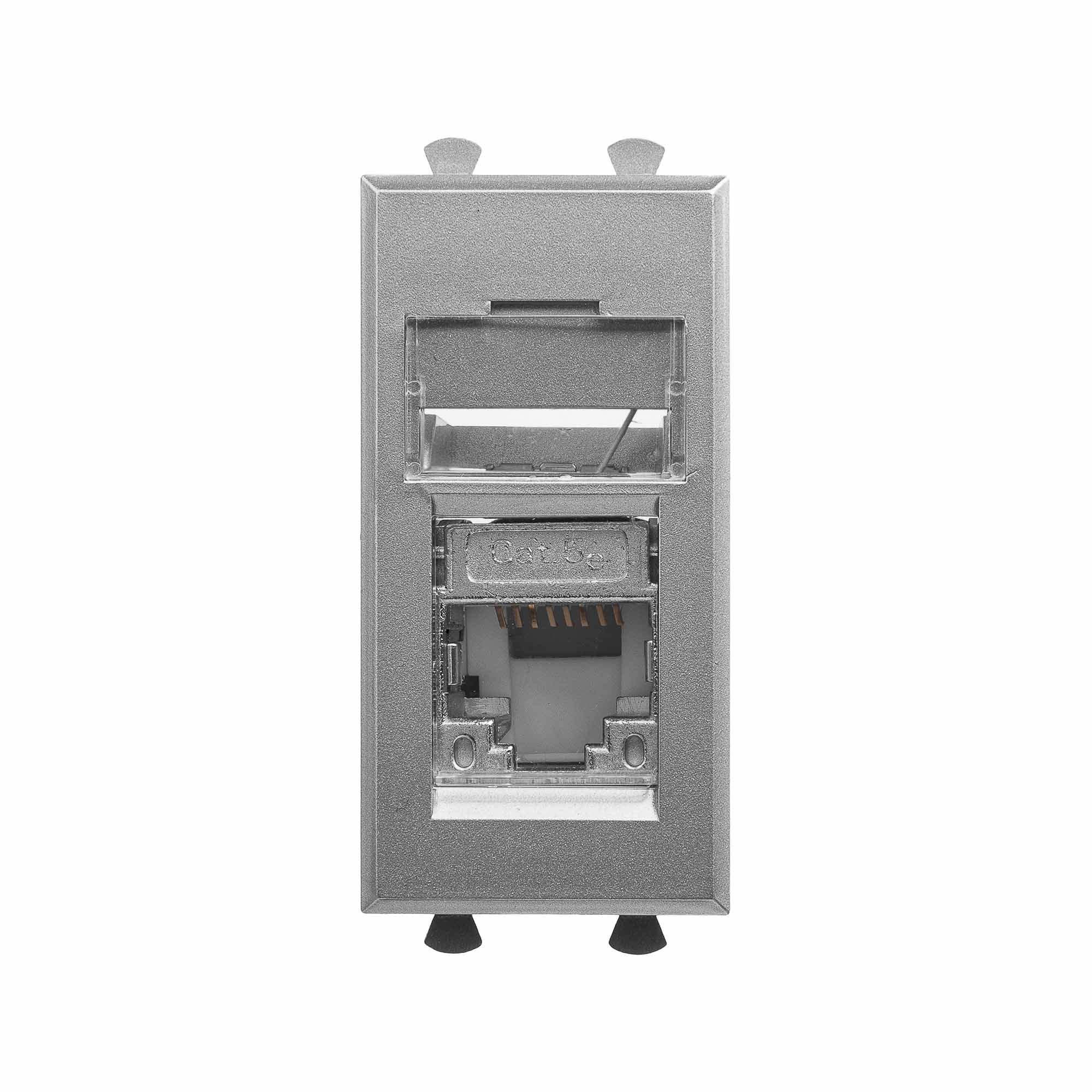 

Розетка компьютерная DKC 4404361 RJ-45 модульная, кат.5е экранированная, "Закаленная сталь", 1 модуль, "Avanti", 4404361