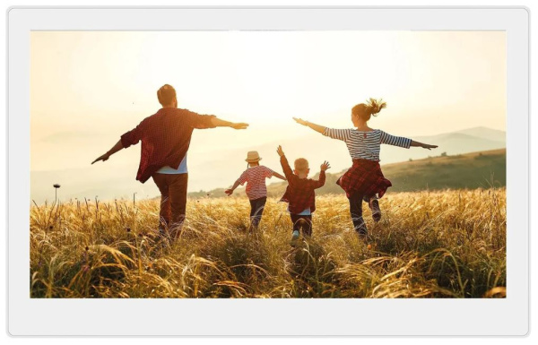 Изображение товара Фоторамка DIGMA PF1501W с видео, слайд-шоу, часами и календарем 15 дюймов