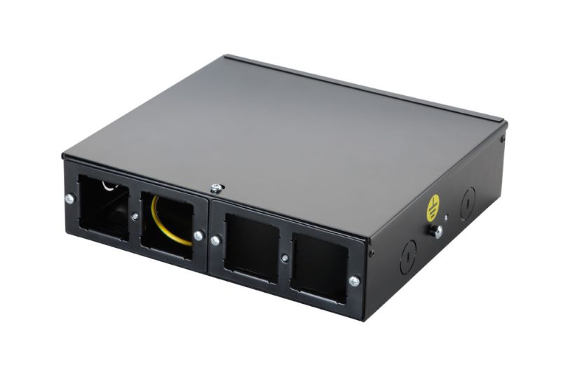 

Точка консолидации Eurolan 27P-00-33BL 4 планки французский стандарт (2 модуля 45 × 45 мм), черный, 27P-00-33BL