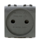 фото Розетка DKC 77483N