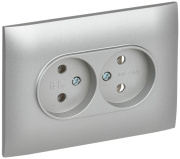 фото Розетка двухместная без заземления IEK SK-R20-10-K23-F