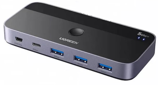 

Переключатель UGREEN CM687 25098_ USB-C Sharing Switch 2 In 4 Out With Desktop Controller. Цвет: серый, CM687