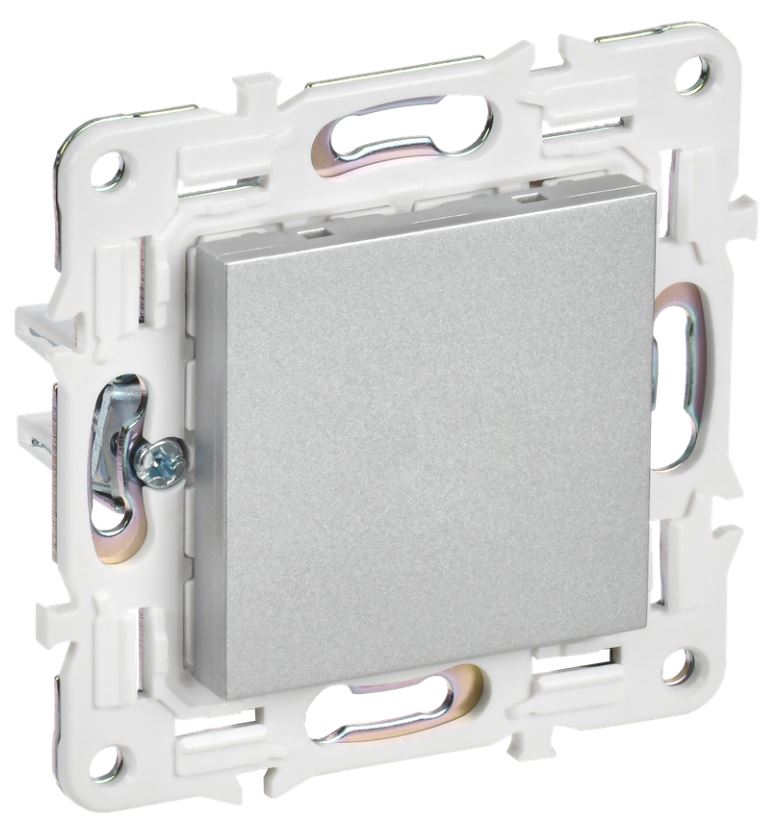 

Заглушка с суппортом IEK SK-PL10-K23 SKANDY SK-C01S серебряная, SK-PL10-K23