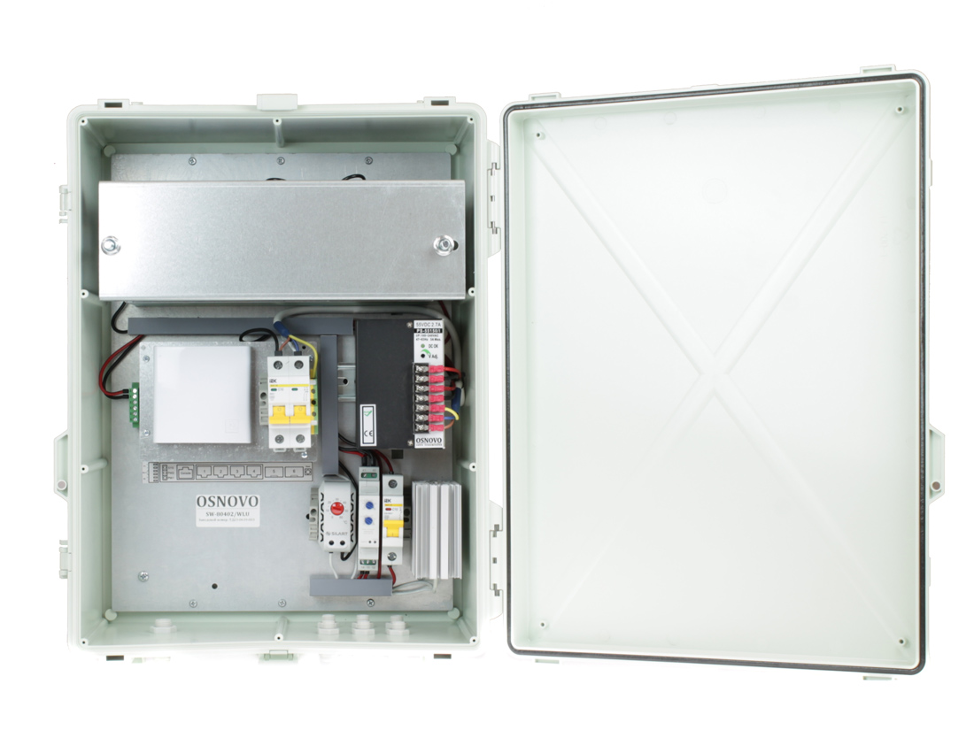 

Коммутатор PoE OSNOVO SW-80402/WLU управляемый (L2+) на 6 портов с термостабилизацией и резервным питанием, 4xGE (10/100/1000Base-T) с PoE (до 30W) +, SW-80402/WLU