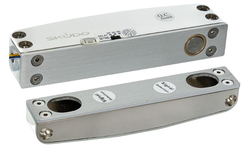 Замок электромеханический Skudo SK-EMB-N235M накладной соленоидный, сила удержания 1000 кг. Питание 12В/24В пост., потребляемый ток при 12В (активация