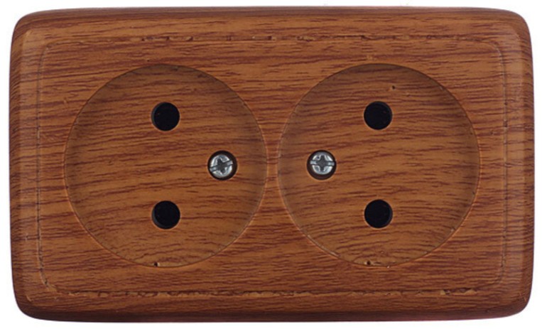 

Розетка без заземления ОП HEGEL РА16-143-05 двойная Альфа 16А с изолир. пластиной дуб, РА16-143-05