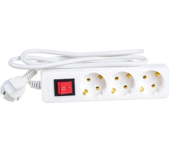 

Сетевой фильтр VOLSTEN S 3x1,5-ZDV 3 розетки, 1,5 м, 16А, 3500Вт, белый, S 3x1,5-ZDV