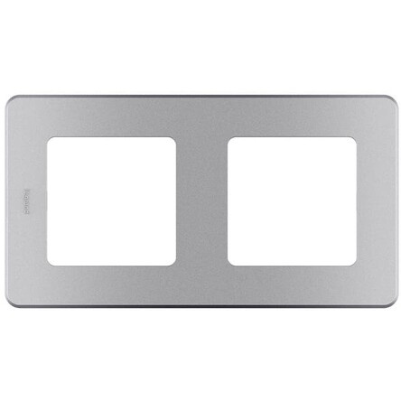 Изображение товара Рамка Legrand 673942 для двойной коммутации