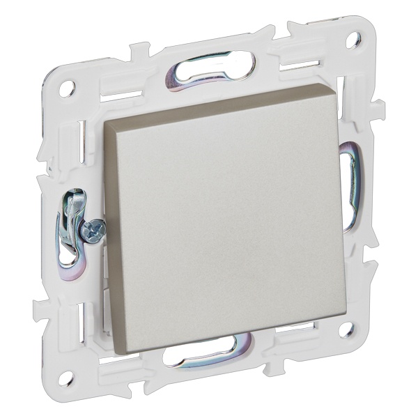 

Переключатель перекрестный IEK SK-V13-0-10-K37 SKANDY 10А SK-V03Sh шампань, SK-V13-0-10-K37