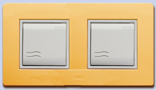 фото Рамка  DKC 75012V в Казани