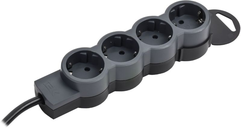 

Удлинитель IEK STANDARD У04 4 места 5м 3х1,5мм2 16А черн., STANDARD У04