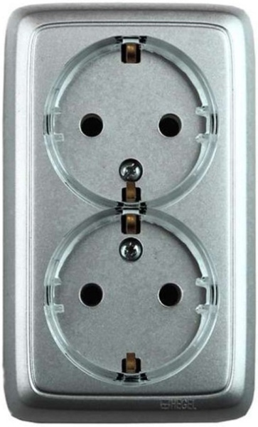 Изображение товара Розетка с заземлением HEGEL РА16-183-06 для безопасного подключения