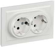 фото Розетка  IEK BR-R24-16-K01-F