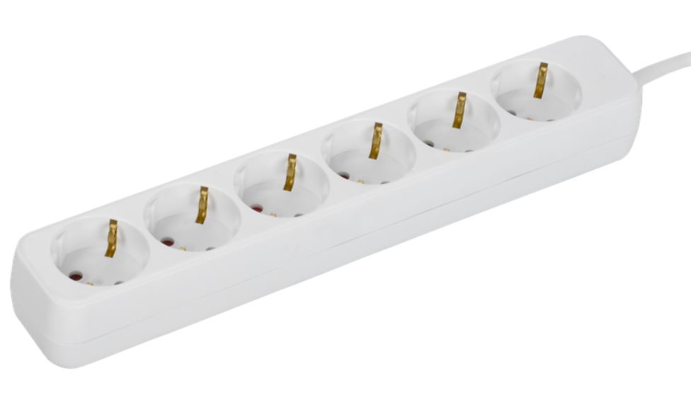 

Удлинитель IEK UM-YP10-10-06-03-Z-K01 UMA У06 6 мест 2P+PE 3м 3х1мм2 10А белый, UM-YP10-10-06-03-Z-K01