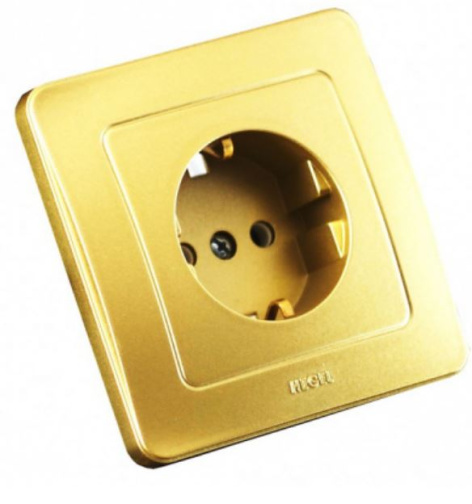 Изображение товара Розетка с заземлением HEGEL РС16-312-07 белая надежная и безопасная