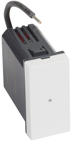 Модуль Legrand 574200 ЭУИ with NETATMO, реле управления стандартными розетками 2К+З 16А 230В, белый