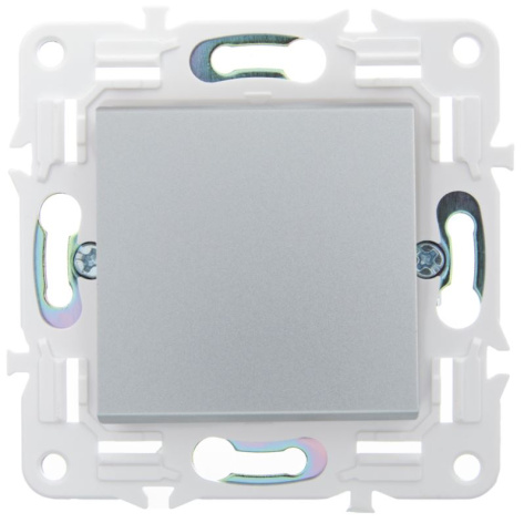 фото   IEK SK-V10-0-10-K23 в Красноярске