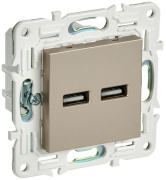 фото Розетка USB IEK SK-U21-D31-K37
