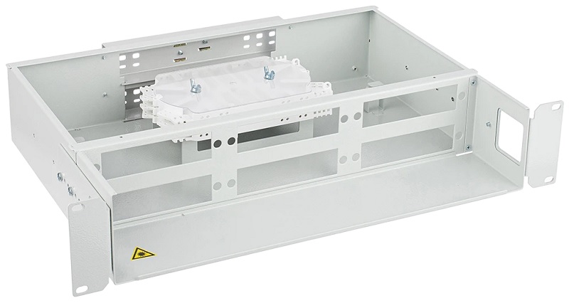 

Кросс оптический стоечный 19" стационарный 2U ССД 130301-00905 ШКОС-С -2U/4 -(корпус б/планок) ~, 130301-00905