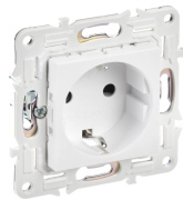 фото Розетка с заземлением IEK SK-R14-16-1-K01