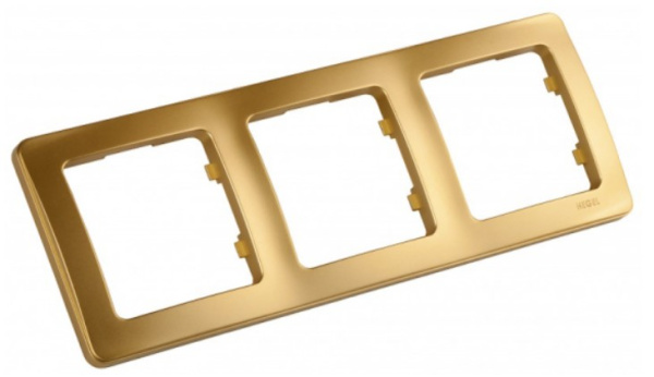 Изображение товара Тройная рамка HEGEL Р403-07 для трёх изображений, стильное оформление