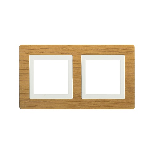 

Рамка из натурального дерева DKC 4400844 для встраиваемых в стену ЭУИ серии Avanti, "Белёный дуб", 4 модуля, "Avanti", 4400844