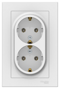 фото Розетка Systeme Electric ATN000124