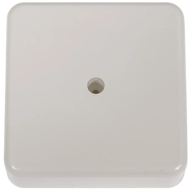 

Коробка распределительная IEK UKO10-075-075-028-K01 КМ41216-01 о/п 75х75х28мм белая(6к/6мм2), UKO10-075-075-028-K01