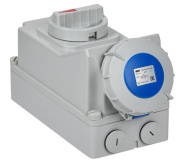 фото Розетка IEK PSR11-032-3-5-67