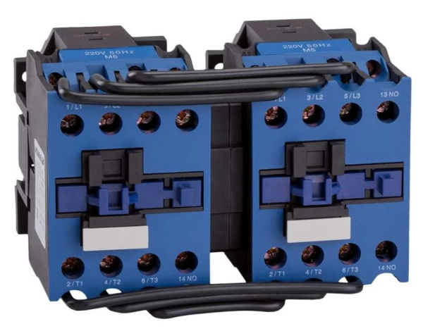 Изображение товара Контактор КЭАЗ 110566 серия ПМЛ 3 полюса номинал 10 А 220 В