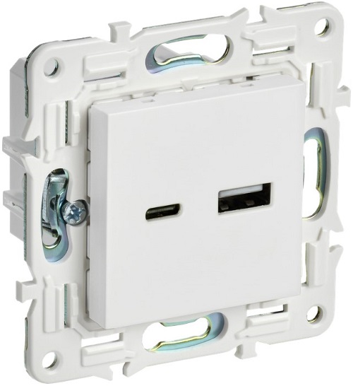 

Розетка USB IEK SK-U22-018-K01 SKANDY тип A+тип C 18Вт SK-R13W арктический белый, SK-U22-018-K01