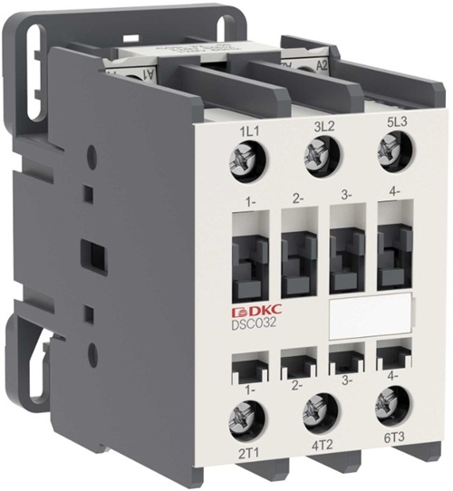 

Контактор DKC DSC032-3C00A230 YON DSC032 32A 15кВт AC3 3P кат.220В AC, DSC032-3C00A230