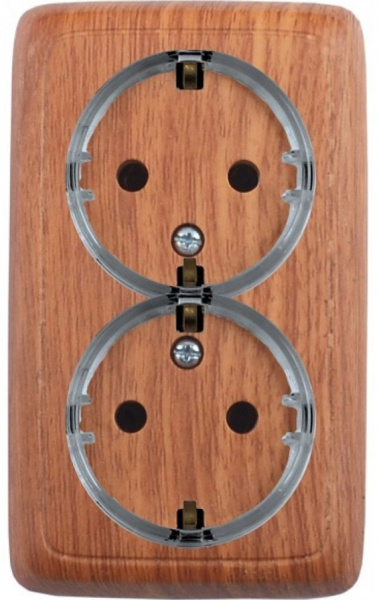 Изображение товара Розетка с заземлением HEGEL РА16-183-05 для безопасного электроснабжения