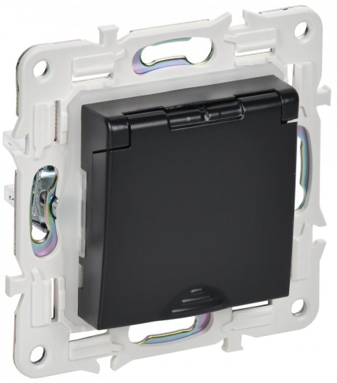 Изображение товара Розетка с заземлением IEK SK-R16-16-44-K02 IP44 для влажных помещений