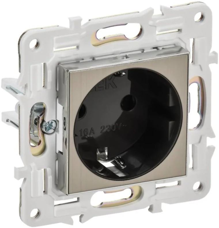 

Розетка с заземлением IEK SK-R14-16-K50 SKANDY с защитными шторками 16А SK-R04N металл никель, SK-R14-16-K50