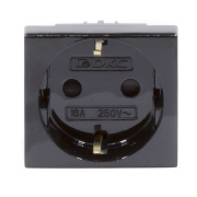 фото Розетка DKC 45205