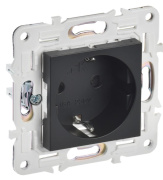 фото Розетка с заземлением IEK SK-R14-16-K02