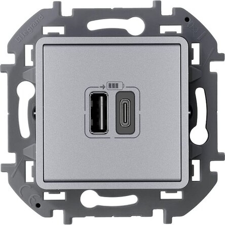 фото Розетка  Legrand 673762 в Омске