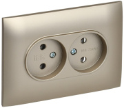 фото Розетка двухместная без заземления IEK SK-R20-10-K37-F