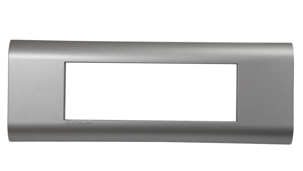 

Рамка Eurolan 16M-00-26SL горизонтальная французский стандарт 6 модулей 45x22,5 мм, серебристый, 16M-00-26SL